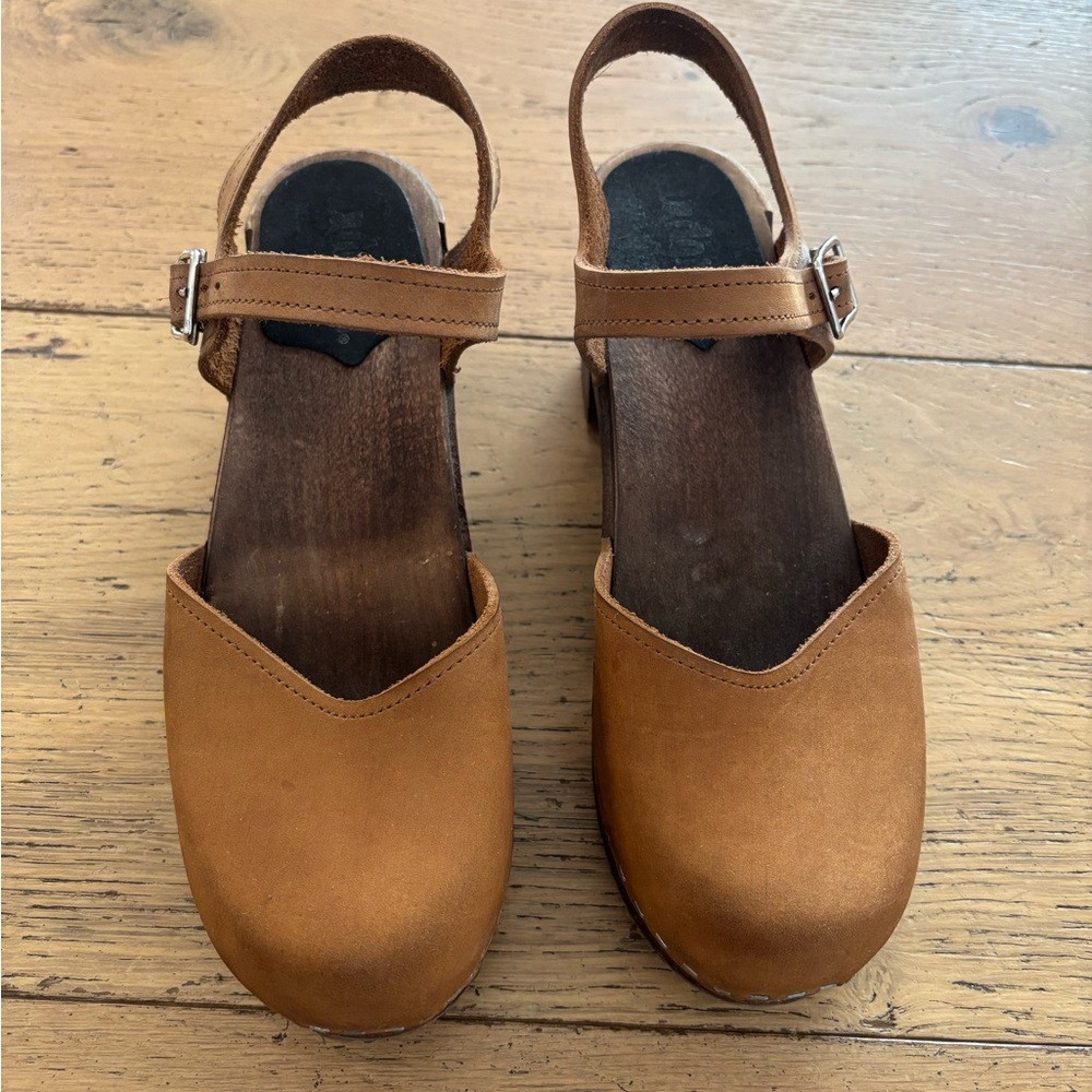 Sandgrens Victoria Clogs Size 40